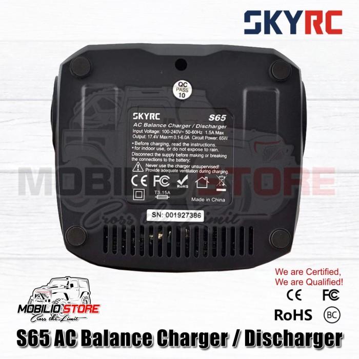 Pengisi Daya Penyeimbang AC SkyRC S65 Pengosong Daya 65W 6A Baterai LiPo 2-4S NiMh